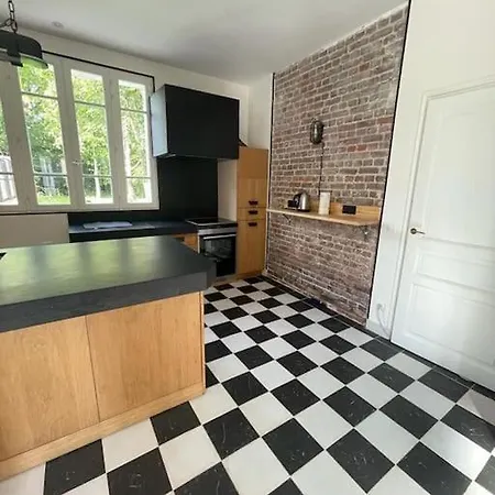 Maison Babylon Holiday home *